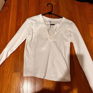 Brandy Melville long sleeve shirt